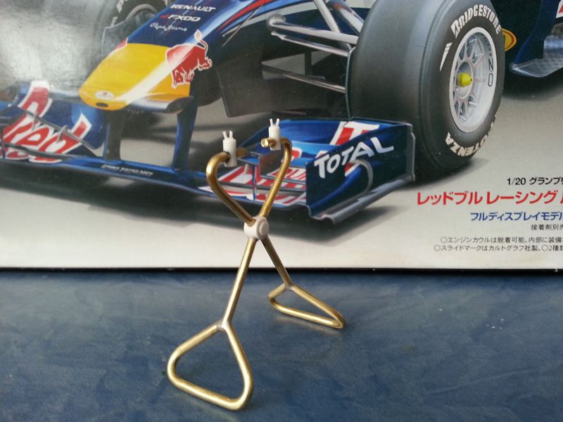 Tamiya 1:24 Red Bull RB6 Louscious Liz - Ready For